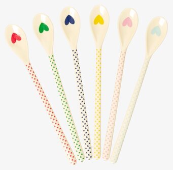 Långa Skedar - Favorite Hearts Print från Rice på vit bakgrund