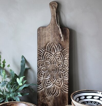 Fleur Skärbräda från Majas Cottage med blomsterristning