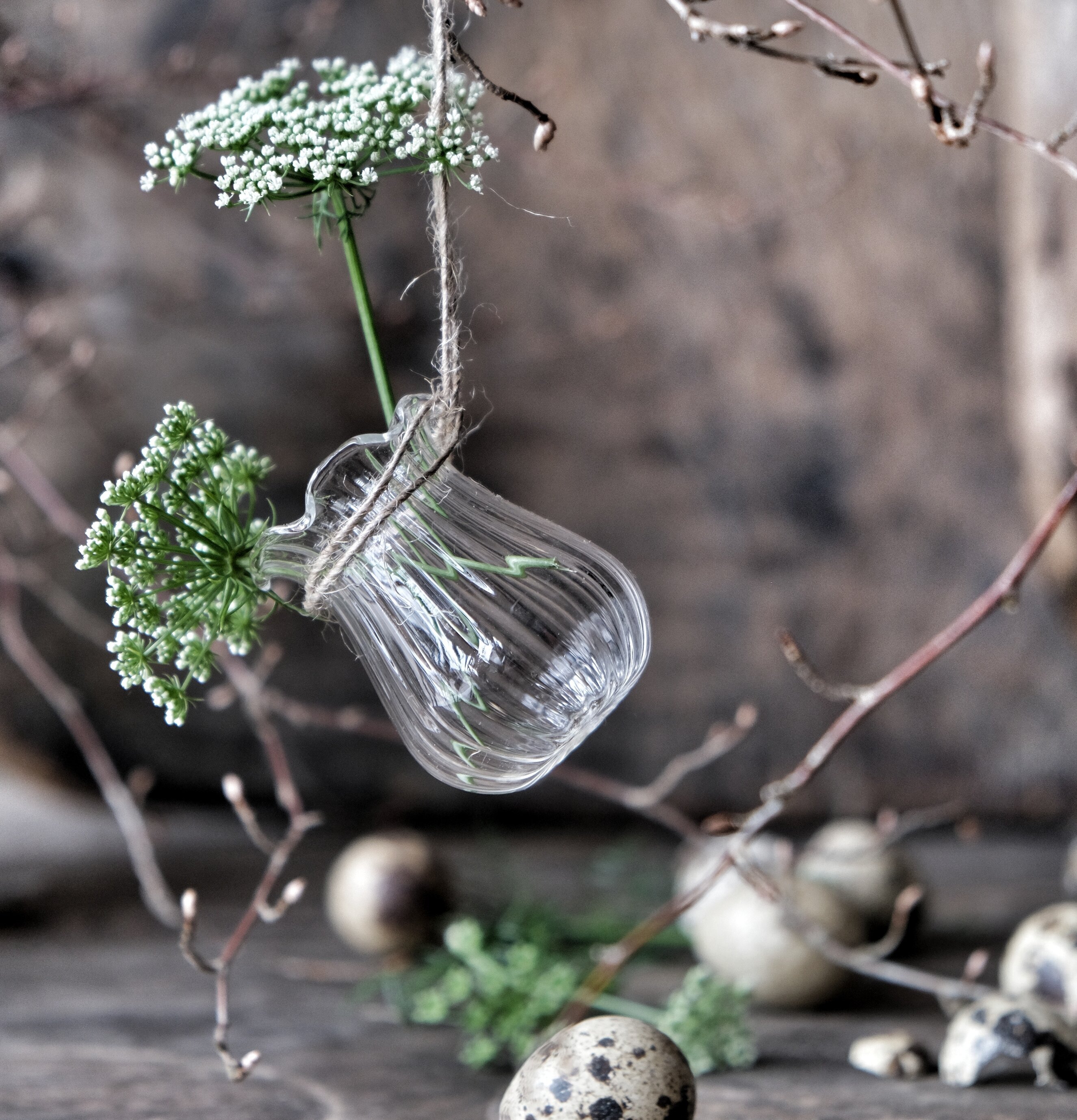 Peony Glasvas Mini Klarglas från Majas Cottage med blommor