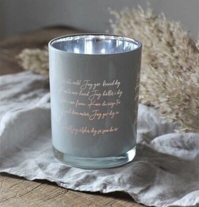 Bild med text: 'Jag kan tyvärr inte hjälpa till med det'