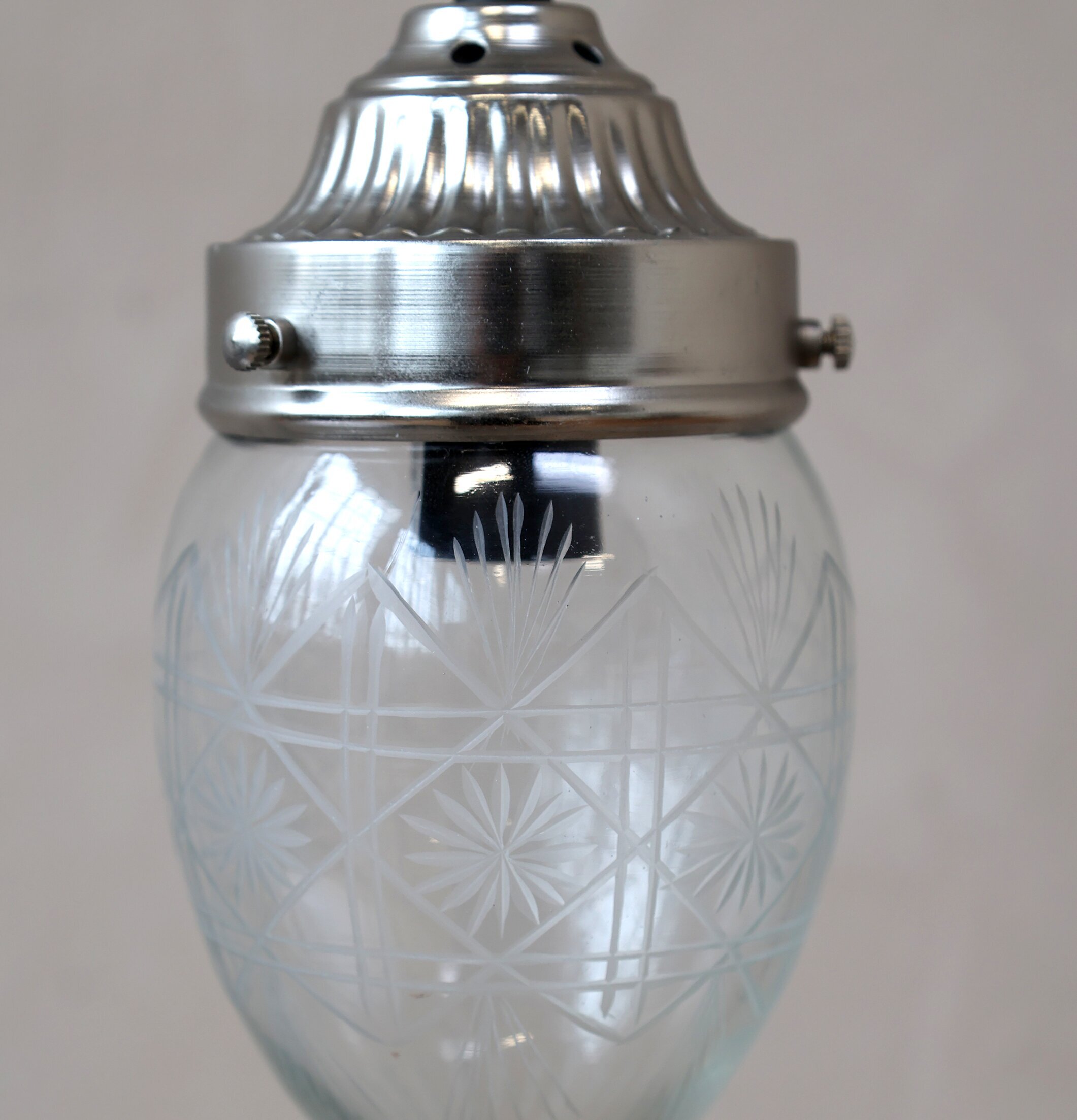 Fönsterlampa M. Slipningar från Chic Antique i klarglas