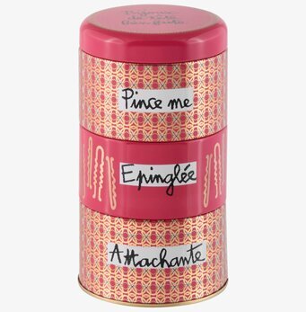 Bild av färgglad plåtburk med geometriskt mönster