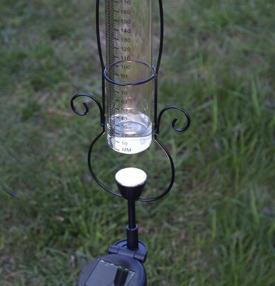 Solcellsdekoration Pluvio Star Trading Regnmätare