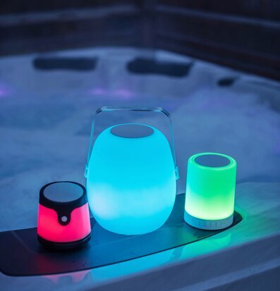 Högtalare Voice L från Star Trading med LED-belysning