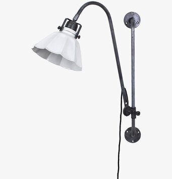 Vägglampa Margareta Antik Vit/Grafit från Strömshaga