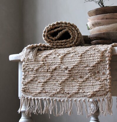 Bordslöpare Jute - Majas Cottage på shabby chic-bord