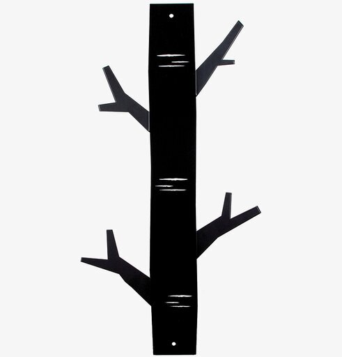 Hängare Björk svart från Pluto Produkter på ljus vägg