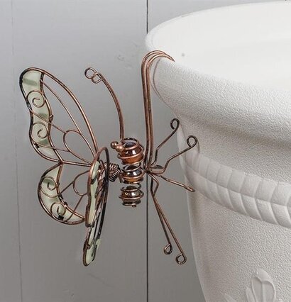 Fjäril Självlysande från Multi Agentur på vit blomkruka