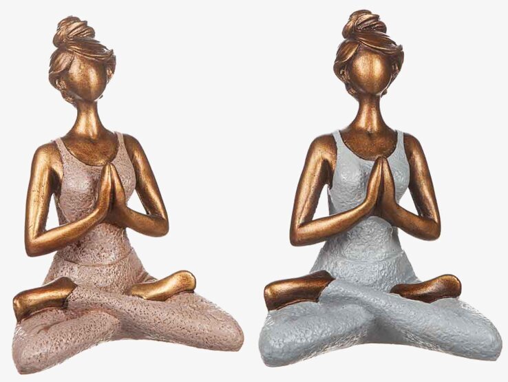 Yoga Kvinna Poly från Different Design i lotusställning