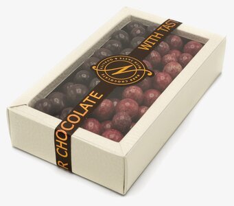 Bild av elegant chokladförpackning med lyxig känsla