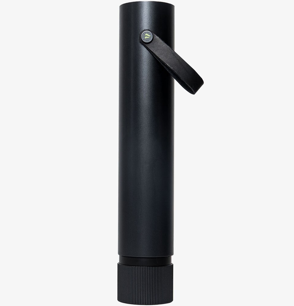 Brandsläckare Firemill Svart från Eldstickan med läderrem