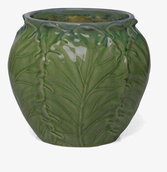 Eklaholm Lègume vas från I AM Interior i grönt lergods