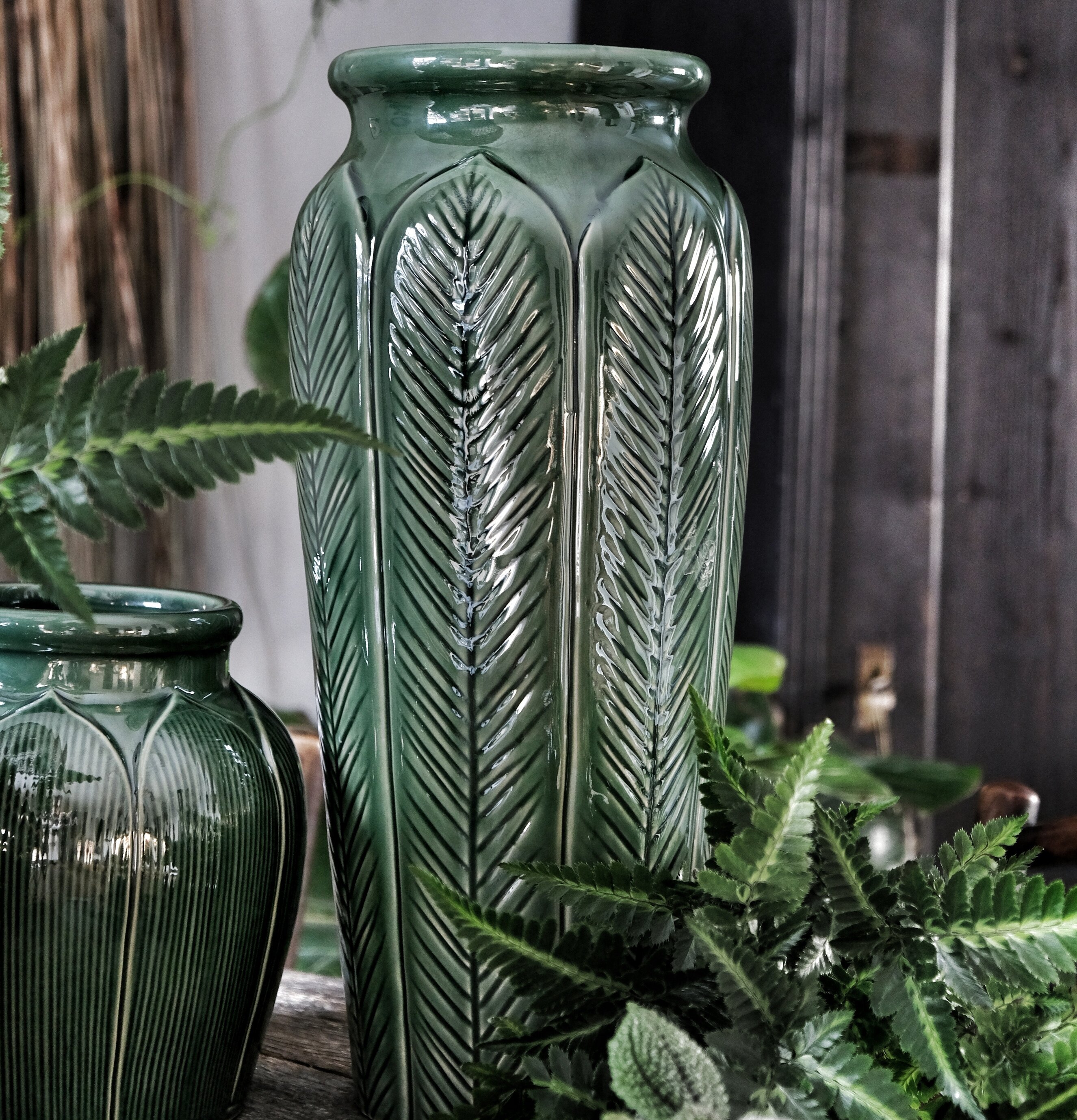 Eklaholm Art Nouveau vas från I AM Interior med lövmönster
