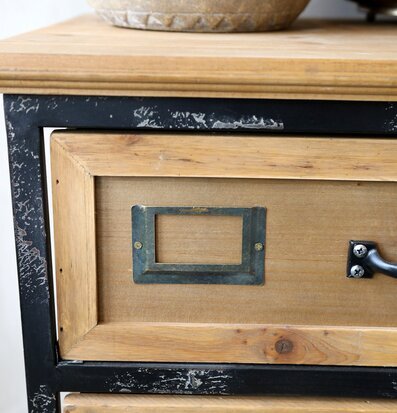 Byrå På Hjul - 3 Lådor från Chic Antique i rustik design