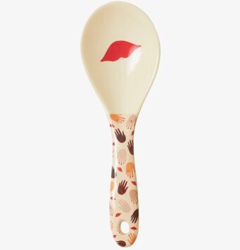 Salladssked Hands & Kisses Print från Rice i färgglad design