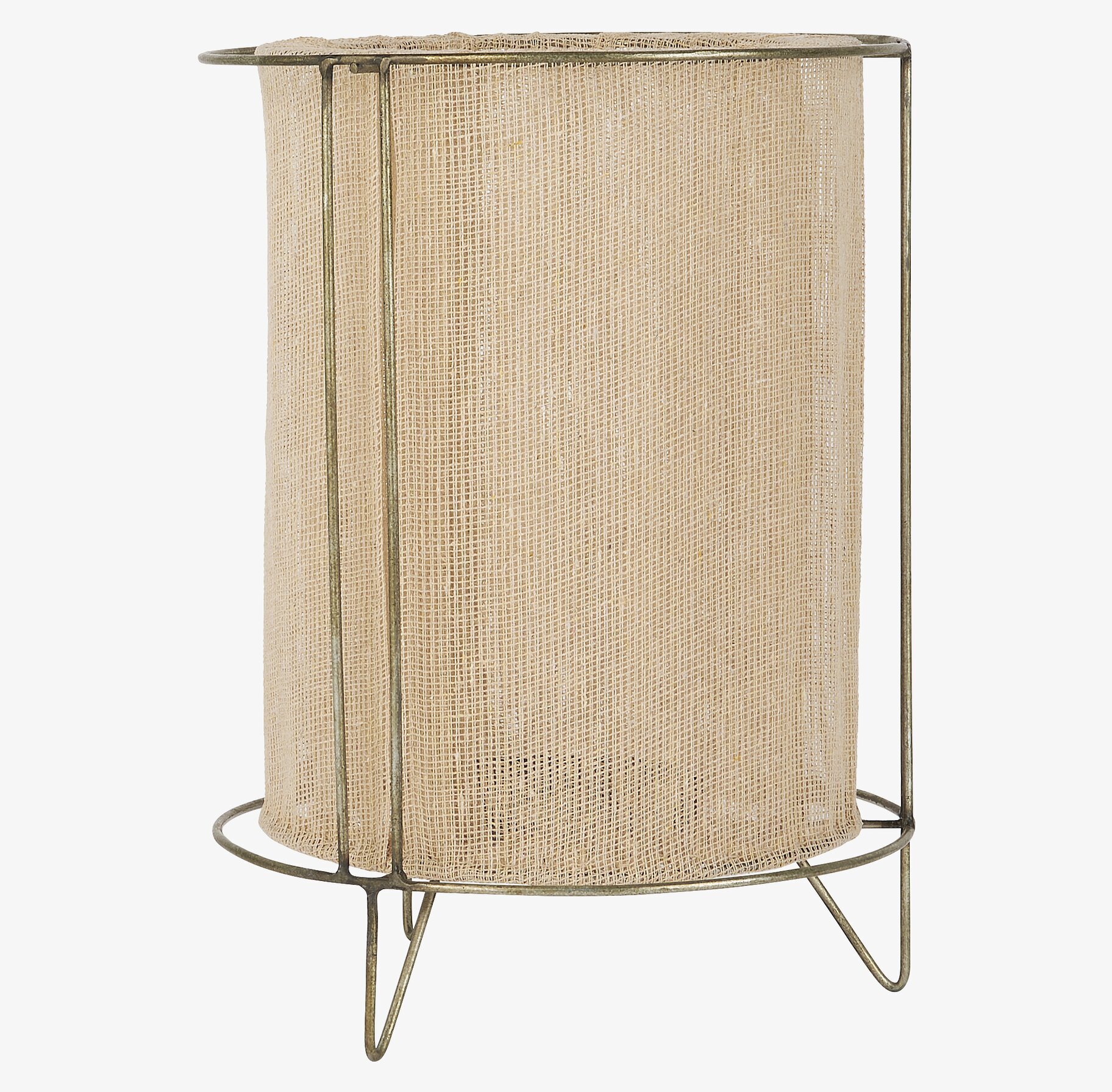 Bild av ljuslykta med naturlig och enkel design