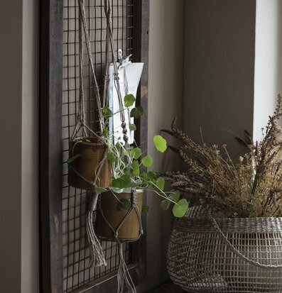 Ampelhängare Natur Jute från IB Laursen med växter