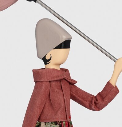 Bordslampa Kynthia från Skitso med unik design och detaljer