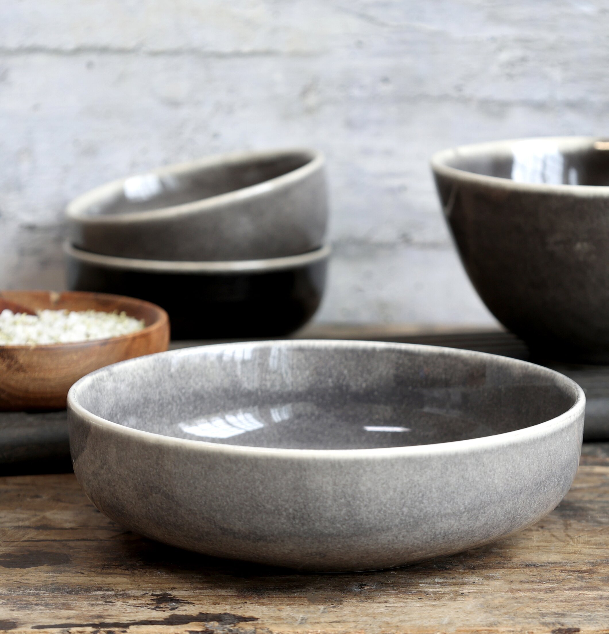 Calais Skål Grå från Chic Antique i rustik köksmiljö