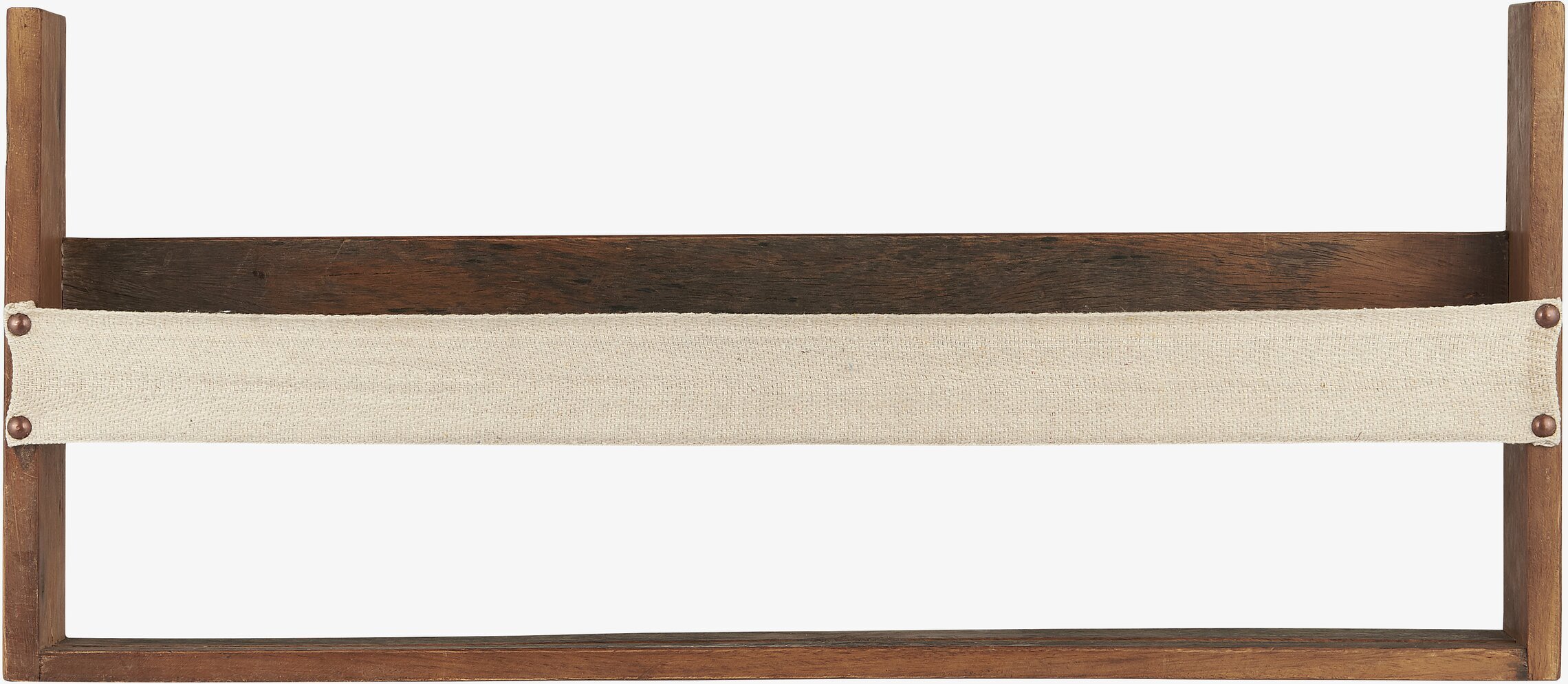 Vägghylla Unika från IB Laursen med trä och textil detaljer