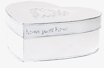 Kakburk Skorpan från By ON med hjärtformad design och gravyr