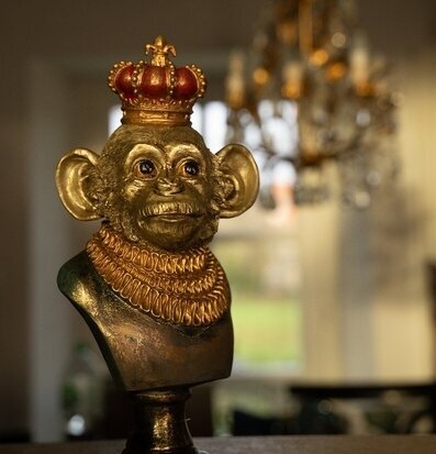 Figurin La Principessa från Werner Voss med kunglig apa