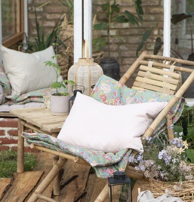 Madrass Petrol Blommor från IB Laursen på bambustol