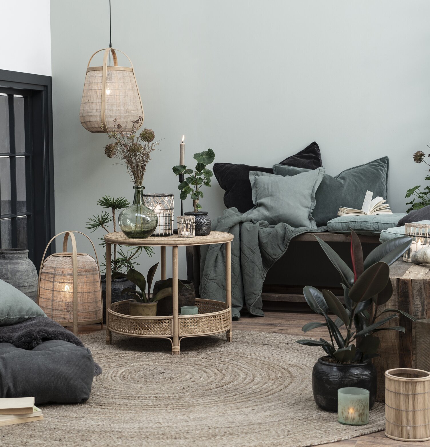 Taklampa Hessian från IB Laursen i rustikt inrett rum