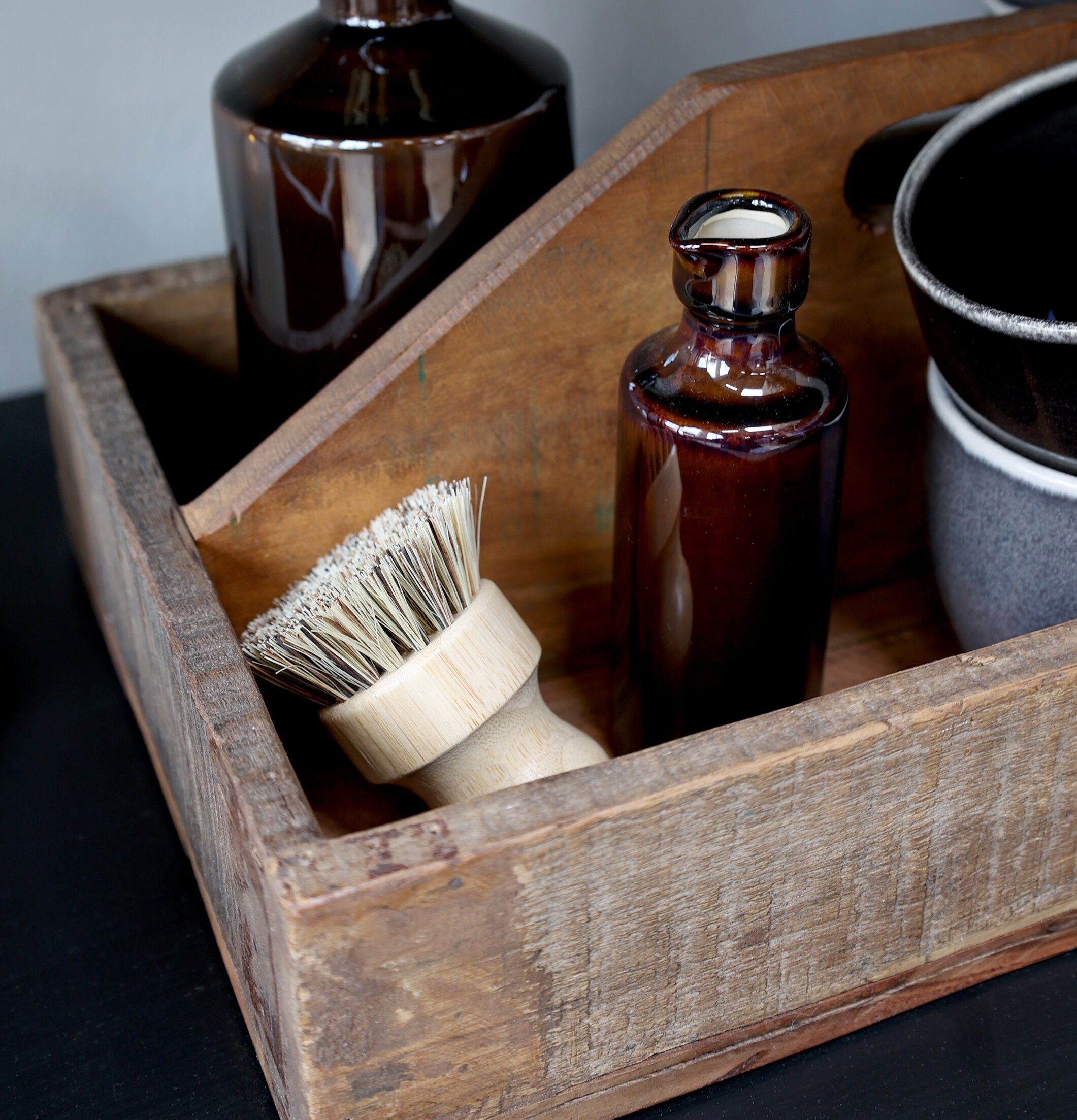 Grönsaksborste Éternel från Chic Antique i rustik miljö