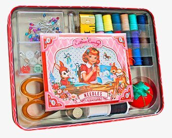 Cotton Candy Syset från Wu & Wu i en nostalgisk plåtlåda