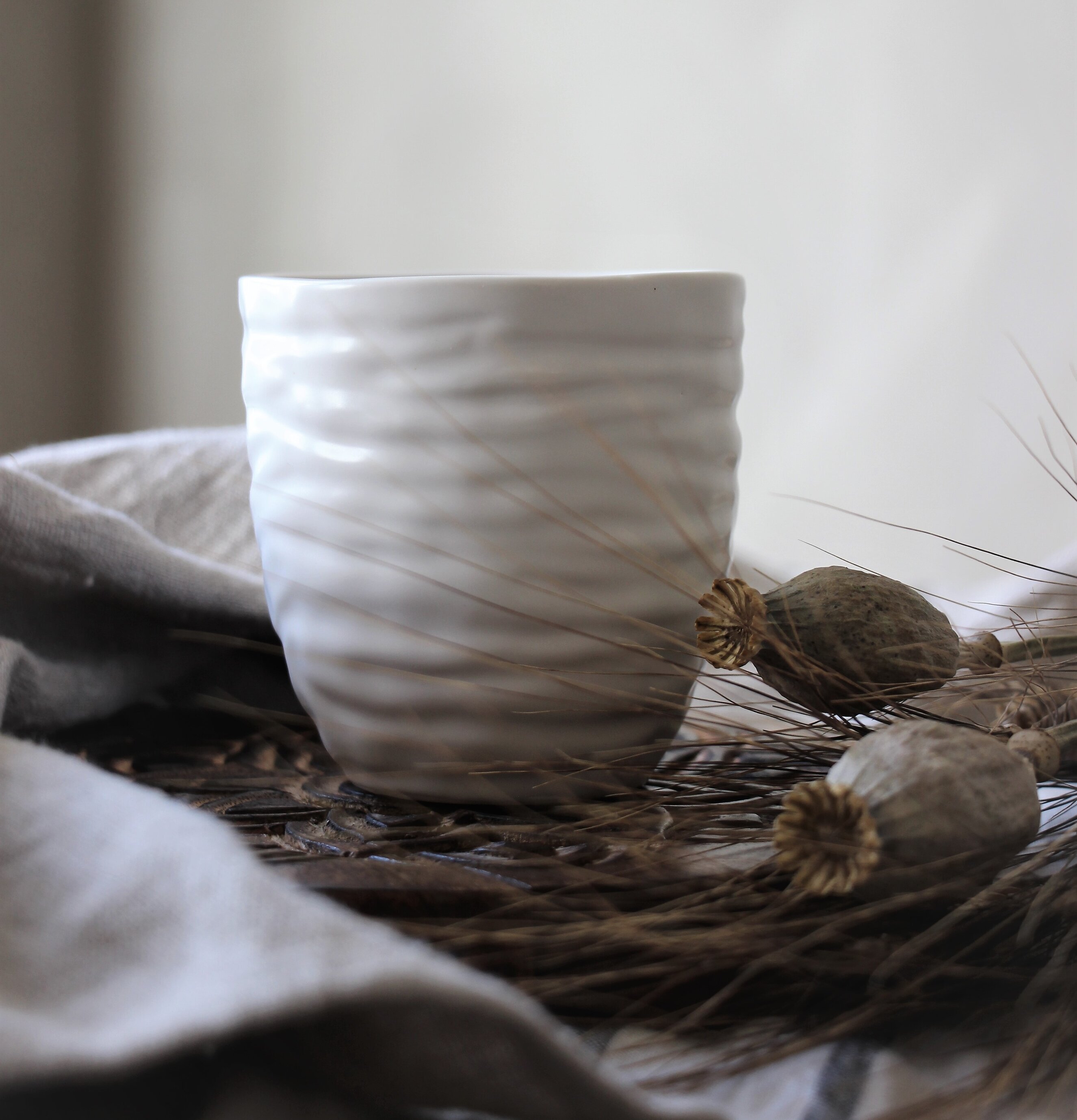 Mugg Stillhet - Majas Cottage i rustik och naturlig miljö