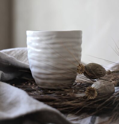 Mugg Stillhet - Majas Cottage i rustik och naturlig miljö