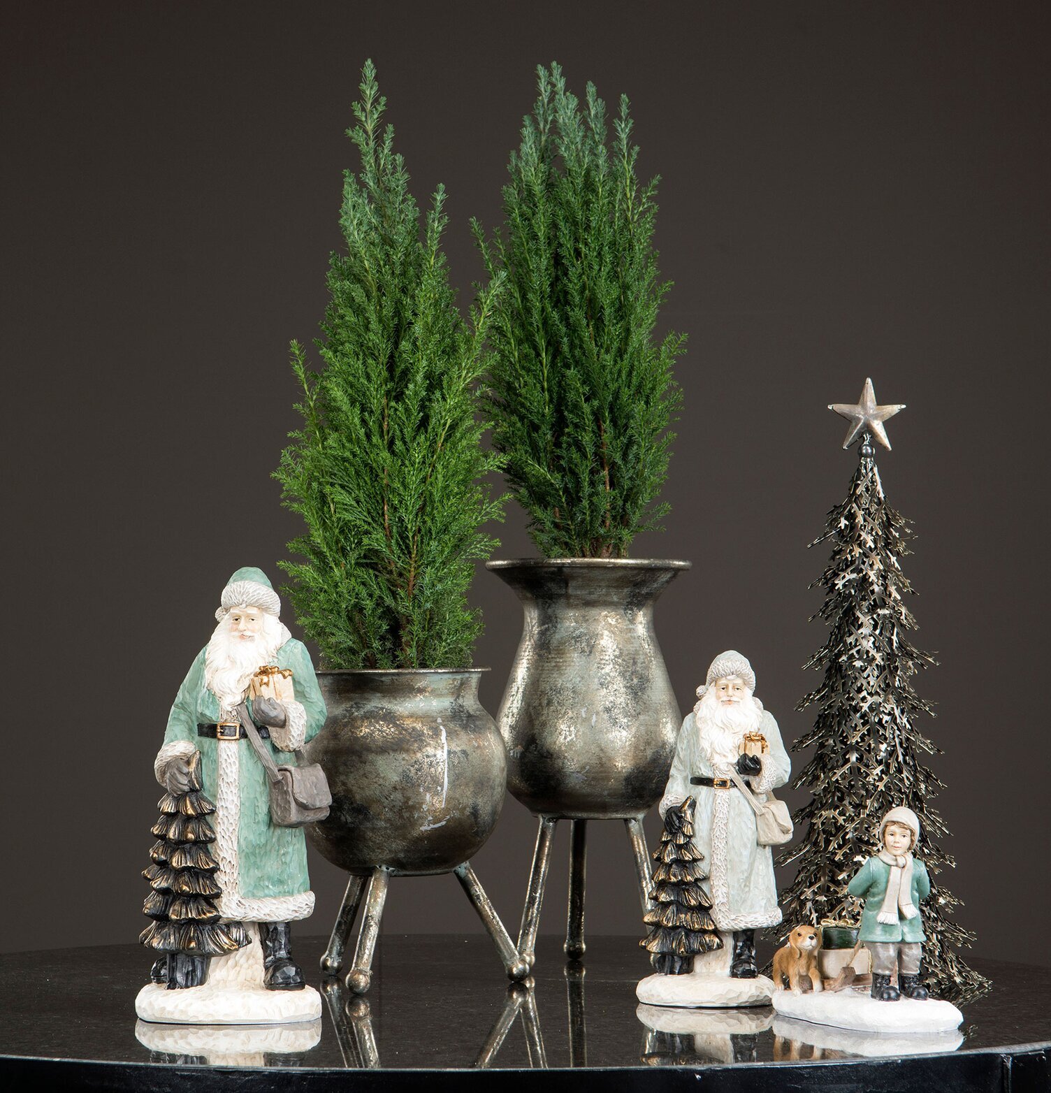 Kruka Ben Gammeldags Brun från A Lot Decoration med julpynt