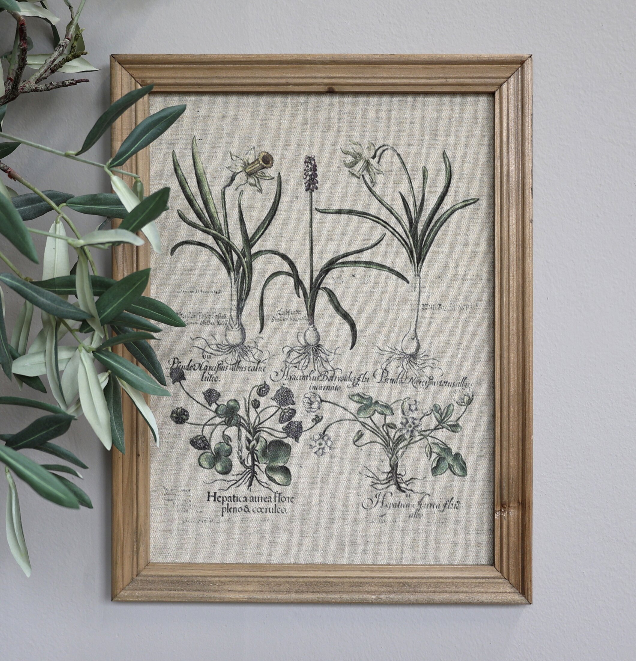 Tavla Med Blomsterprint från Chic Antique med vintagekänsla