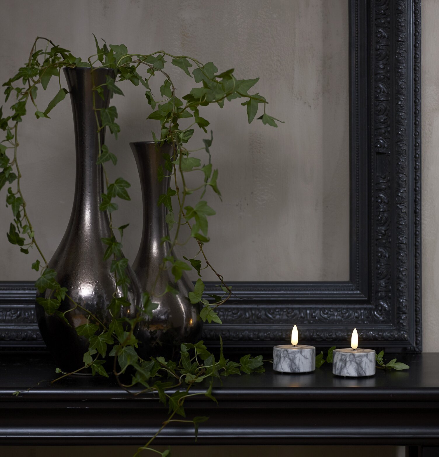 LED Vämeljus Flamme Marble 2-Pack från Star Trading på träyta