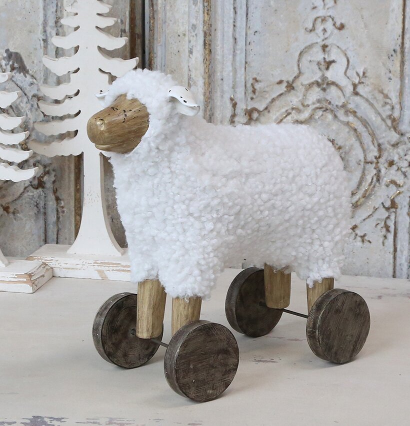 Får På Hjul från Chic Antique med vintage och rustik stil