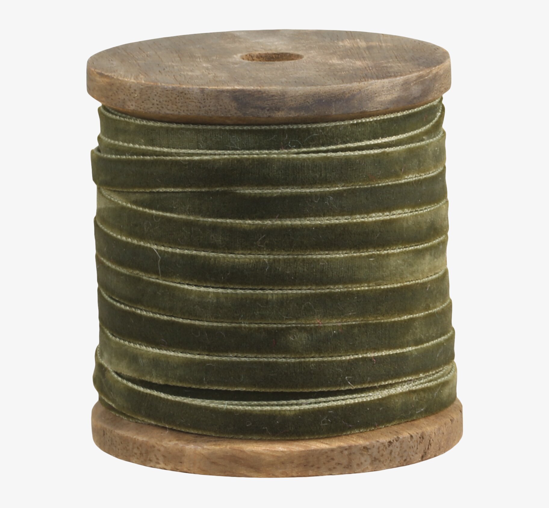 Velourband Olivgrön från Chic Antique på rustik träspole