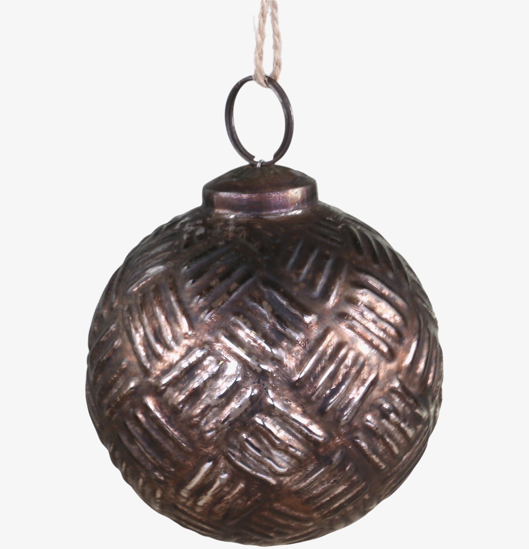 Julkula Antique Mocca från Chic Antique med mönstrad yta