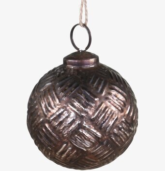 Julkula Antique Mocca från Chic Antique med mönstrad yta