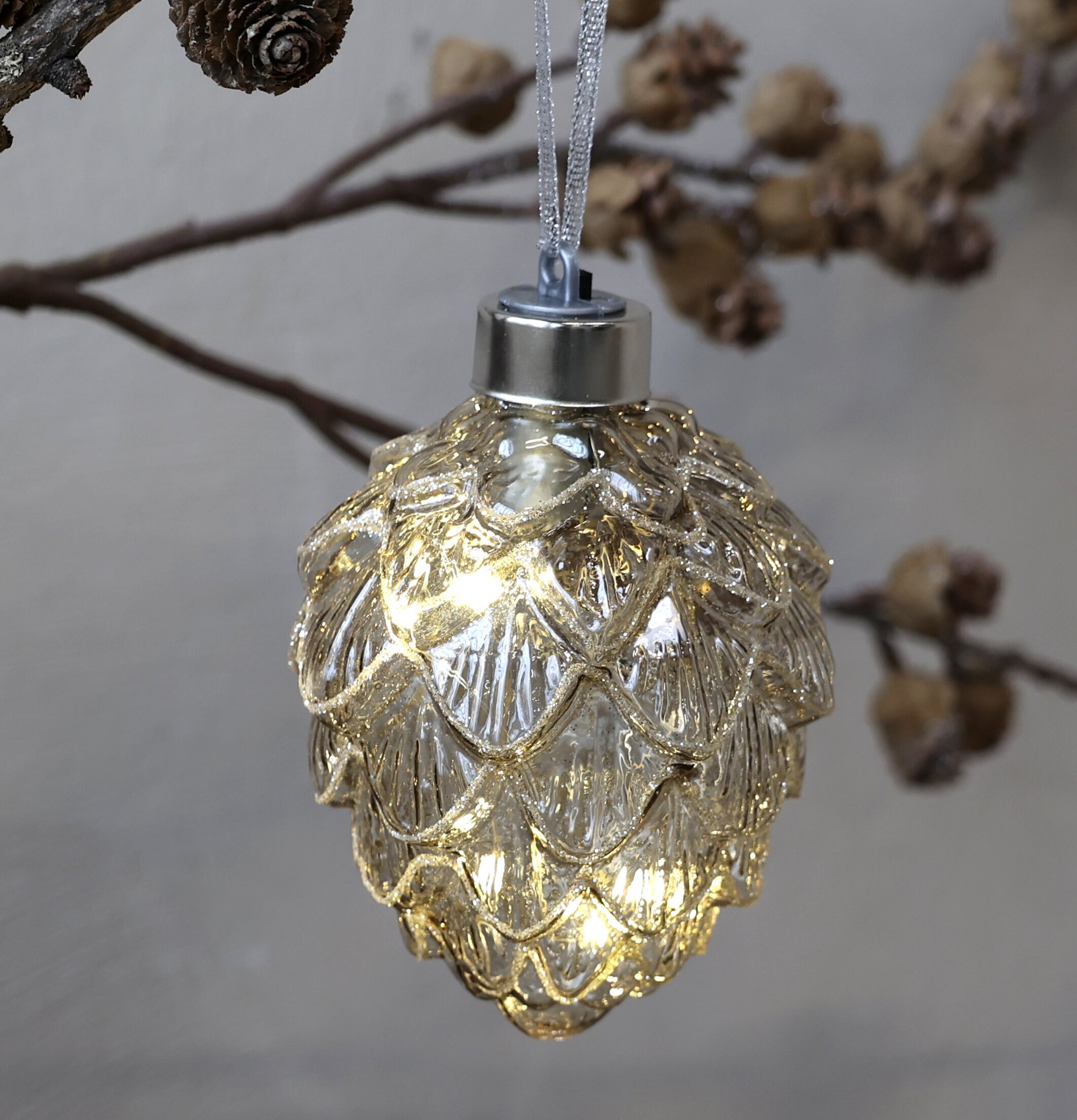 Julkula Glitter LED från Chic Antique med varmt ljusspel
