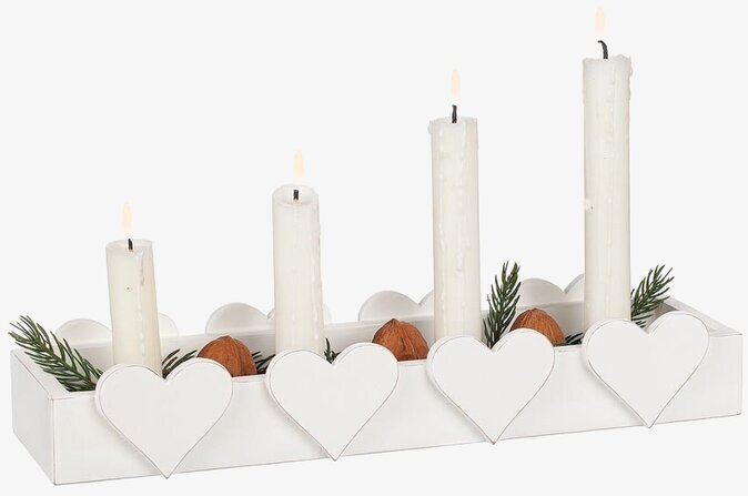 Adventsljusstake Hjärta från Different Design med granris