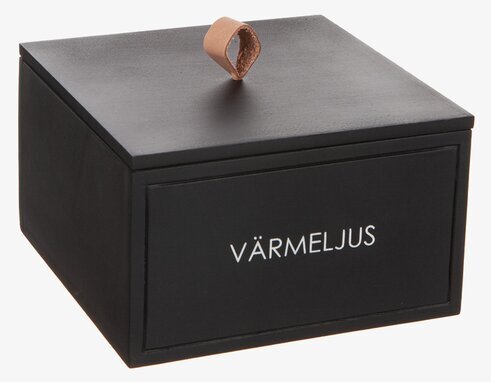 Trälåda Värmeljus Svart från Different Design på vit bakgrund