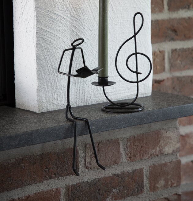 Läsande Människa Smide 30 Cm från Different Design