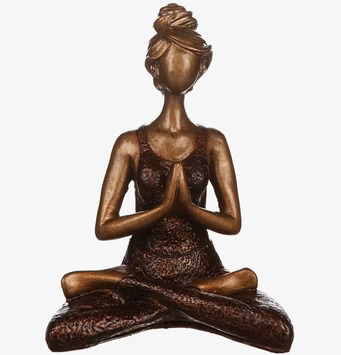 Yoga Kvinna Poly Brun/Guld från Different Design i lotusställning