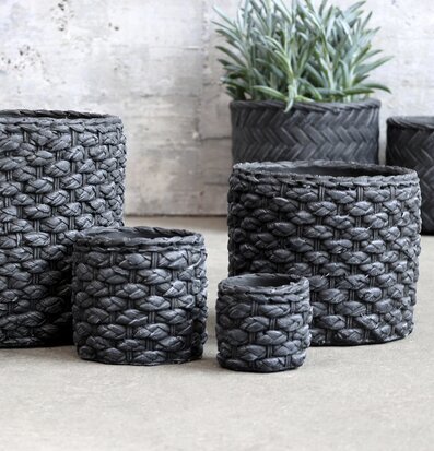 Kruka Corte L från Chic Antique i rustik och naturnära stil