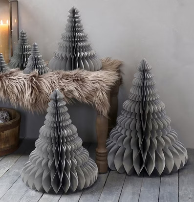 Julgran Papper Fransk Grå L från Chic Antique med lyktor