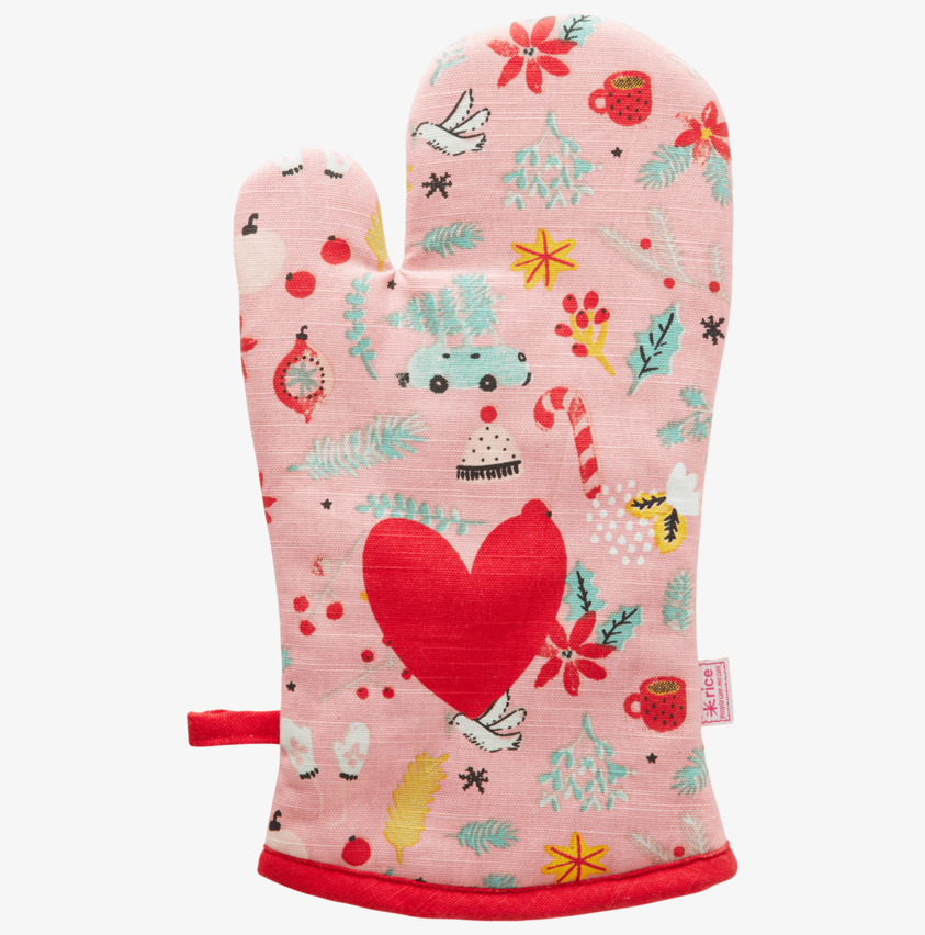 Ugnsvante All Over Christmas Print från Rice med julmotiv