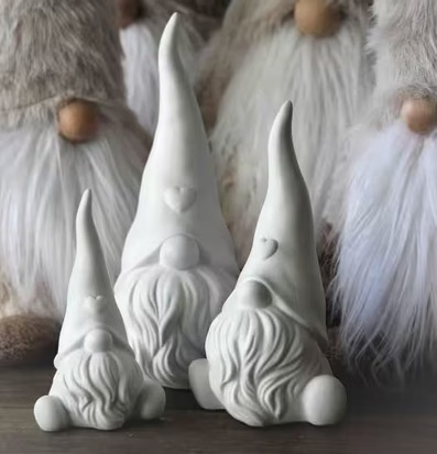 Santa Heartly Stor Vit från Majas Cottage med hjärtdetalj