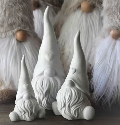 Santa Heartly Liten Vit från Majas Cottage med vita tomtar