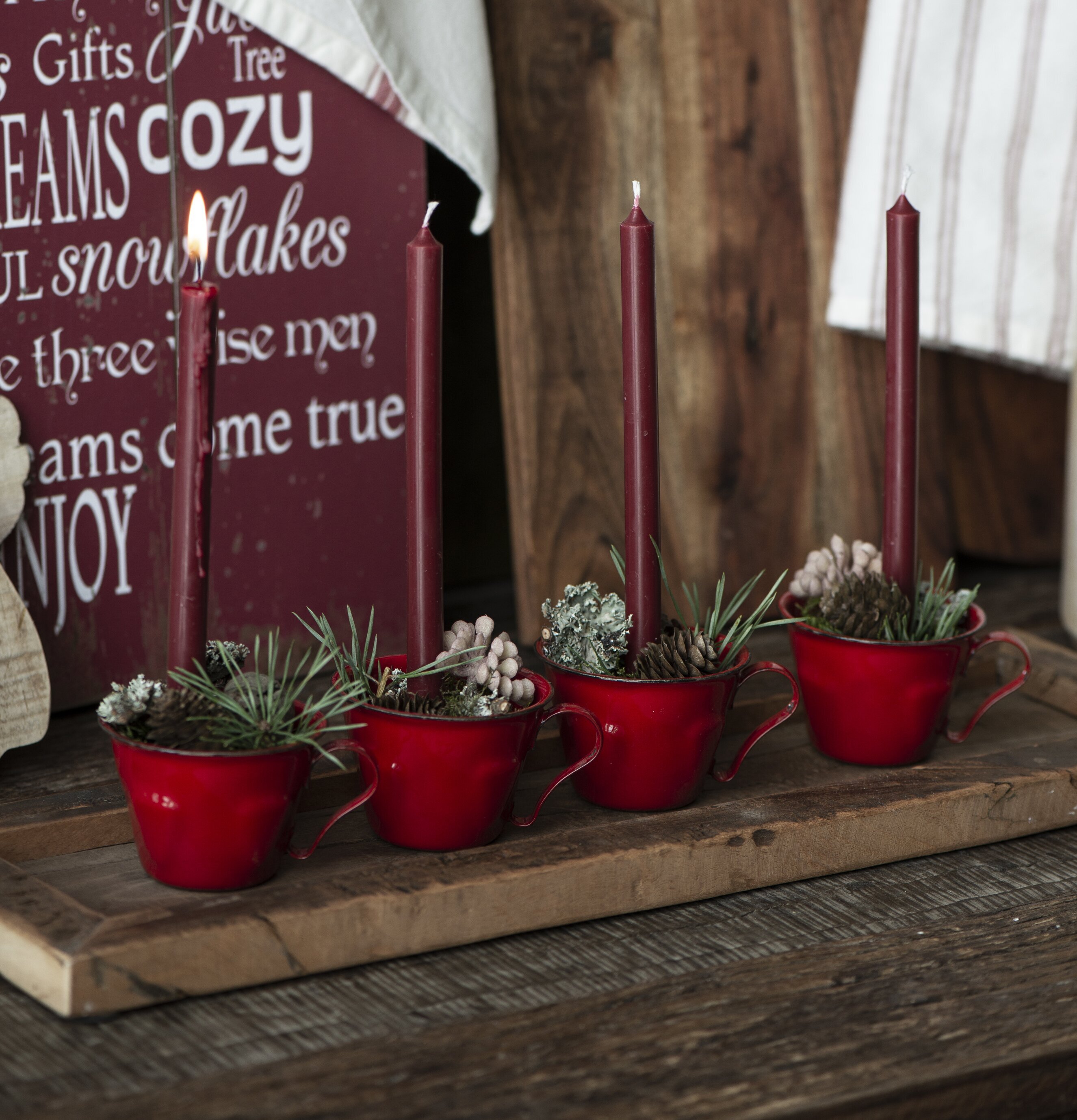 Träbricka Unika från IB Laursen i rustik hemtrevlig miljö